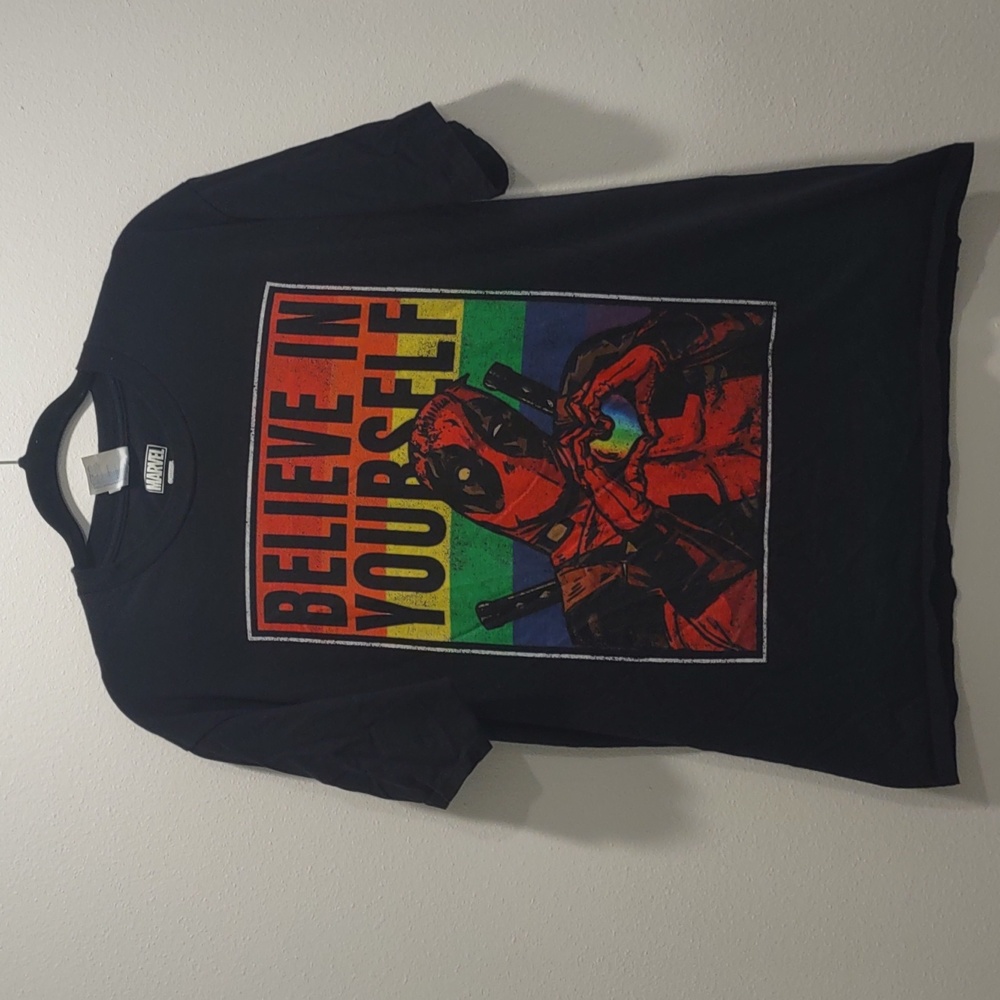 Men's Deadpool Pride Tshirt Size L